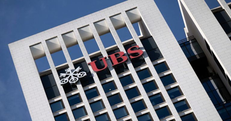 İsveçrənin ən böyük bankı ABŞ-a köçə bilər