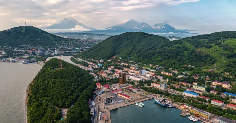 Rusiyada güclü zəlzələ qeydə alınıb