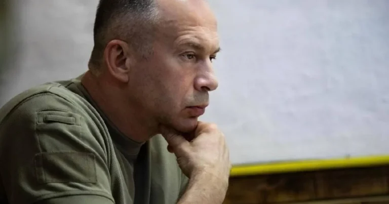 Sırskı 17-ci və 20-ci korpusların komandirlərini vəzifədən azad etdi — KİV