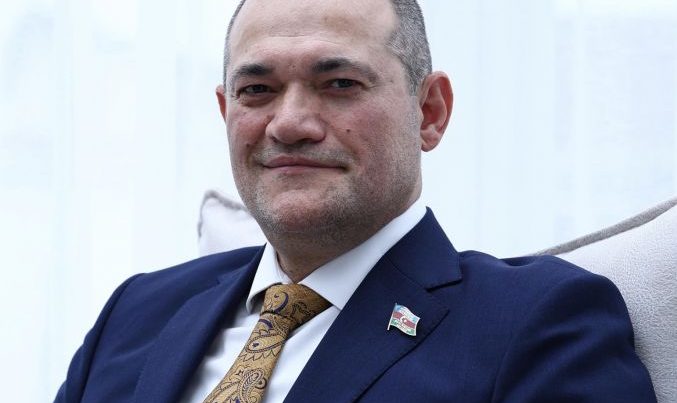 Deputatdan 10 il həbs cəzası verilən Məhəmmədlə bağlı ÇAĞIRIŞ – “Bir insanın həyatını məhv etmək olmaz”