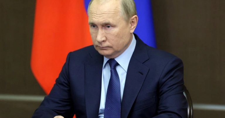 Putin: “Azərbaycanla münasibətlərdək