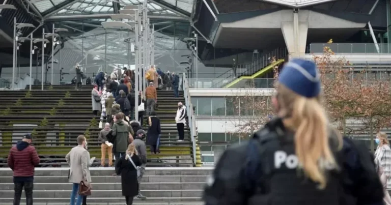 Belqorodda şok olay: əsgər evə girib kişini öldürdü, arvadını isə…