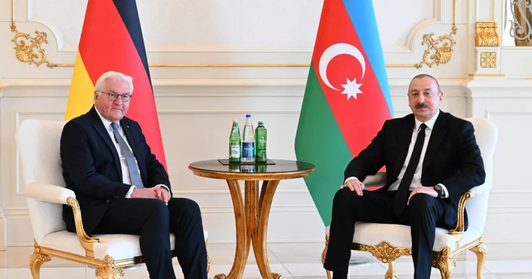 İlham Əliyev almaniyalı həmkarını təbrik etdi