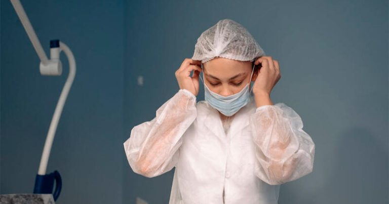 Saxta həkim ifşa olundu