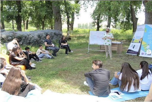 AYAL region gənclərinin inkişafına dəstək verir