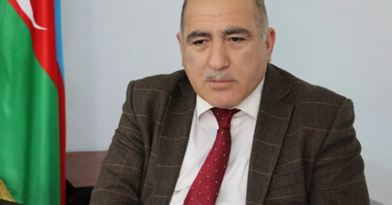 Pənah Hüseyn partiya sədrliyindən istefa verdi