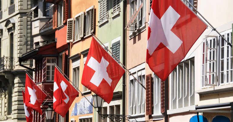 İsveçrə Rusiyaya qarşı 19-cu sanksiyalar paketinə qoşuldu