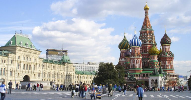 Rusiyaya səfər etmək istəyənlərə bəd xəbər: Qərar sərtləşdirilir