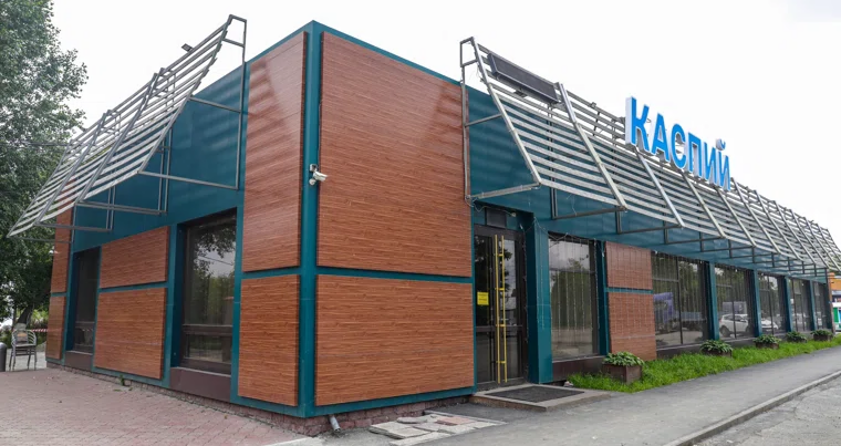 Rusiyada azərbaycanlılara məxsus daha bir kafe sökülür – FOTO