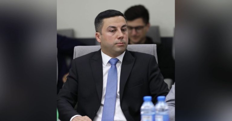 “Əziz valideynlər, uşaqlarınız danışa bilmirsə…” – Jurnalistdən ÇAĞIRIŞ