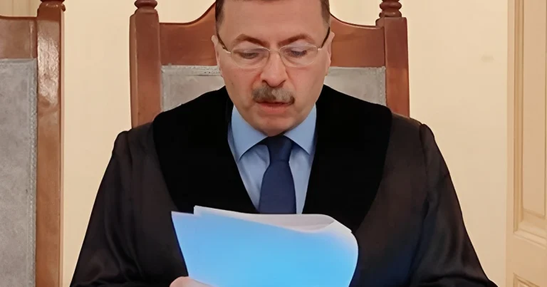 Azad Məcidov DSMF-ni məhkəməyə verdi – Hakim pensiyası təyin olunmasını tələb edir