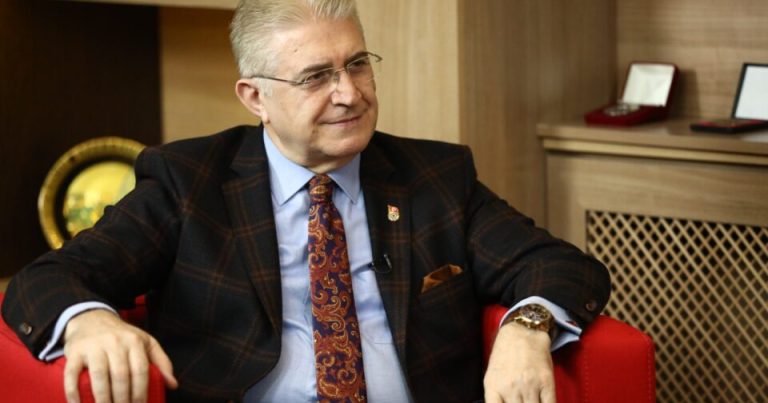 Türkiyə–Azərbaycan qardaşlığına töhfə verən təhsil xadimi: Mustafa Aydının ad günüdür