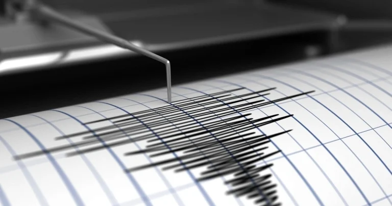 Azərbaycanda zəlzələ oldu