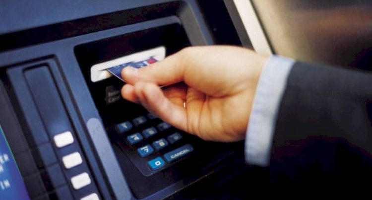 Maaş alanlara şad xəbər – İldə azı bir dəfə artım olacaq