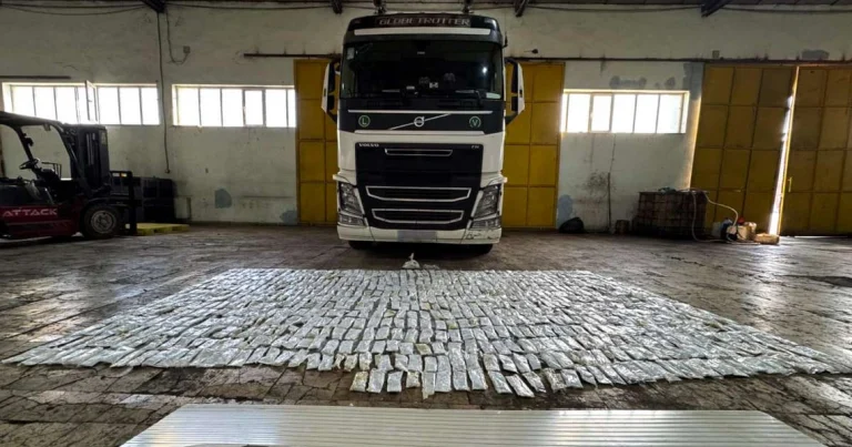 Gömrük postunda xüsusi üsulla gizlədilmiş 39 kiloqramdan artıq heroin aşkar edildi