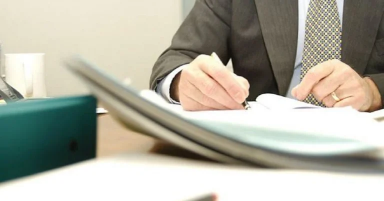 Hüquqi şəxslərin dövlət reyestrinin aparılması, istifadəsi və mühafizəsi qaydaları təsdiqlənib