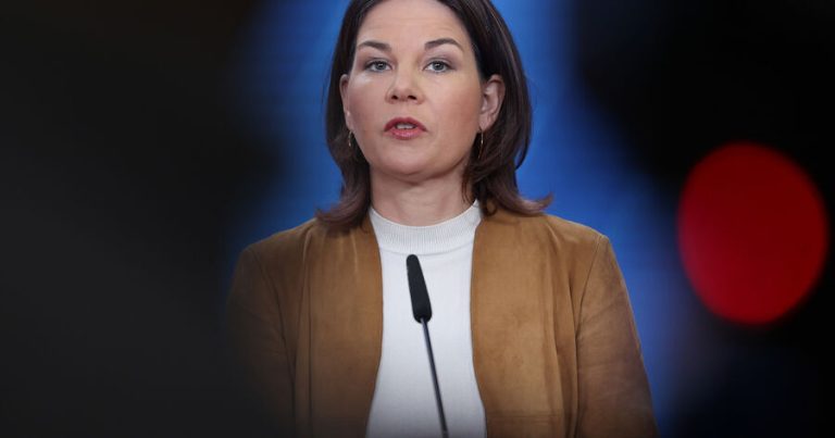 Baerbock: Getdikcə daha çox ölkə BMT Nizamnaməsinə zidd hərəkət edir