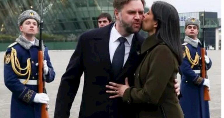 Ərini Bakı aeroportunda buna görə öpübmüş — VİDEO