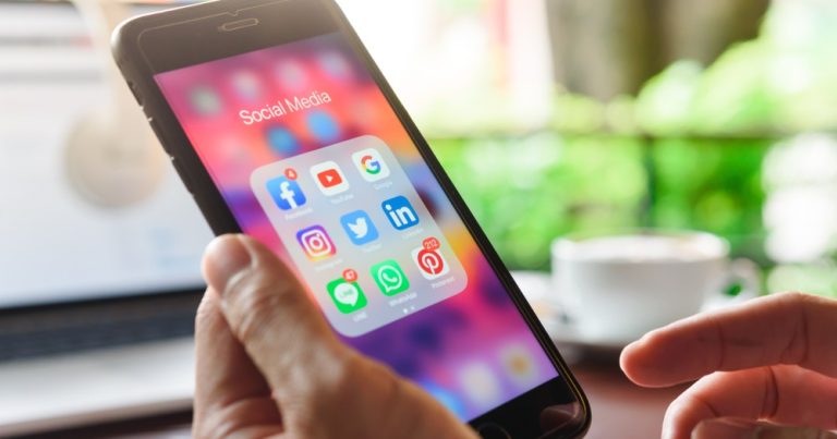 “Təhqir və şantajın qarşısını yalnız qanunla almaq mümkün deyil” – Baş redaktorlar XƏBƏRDARLIQ edir