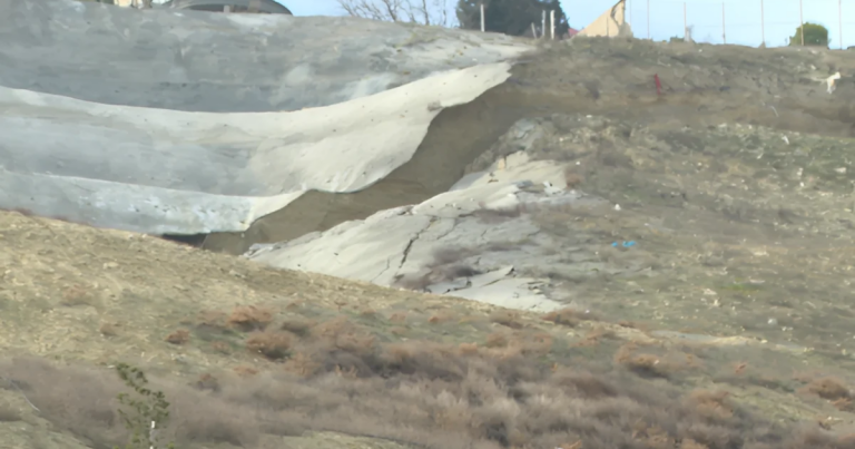 Bakıda torpaq sürüşməsi baş verib – VİDEO