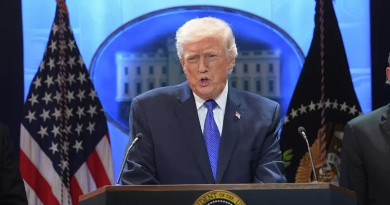 Tramp: “Razılaşma əldə olunmasa, o ölkə və təəssüf ki, xalqı üçün çox pis gün olacaq”