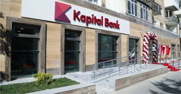 “Kapital Bank” müştərilərinin kartlarını kütləvi bloklayıb – maaş kartları da siyahıdadır