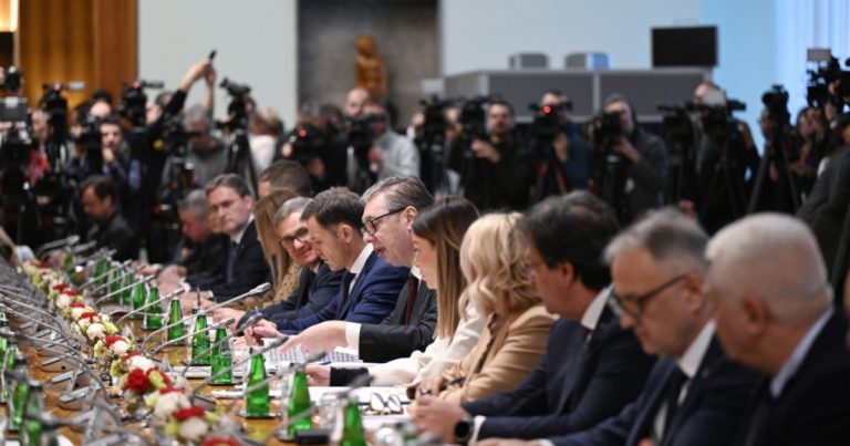 Serbiya Prezidenti: Dostum İlham Əliyevdən çox şeyi öyrənirəm