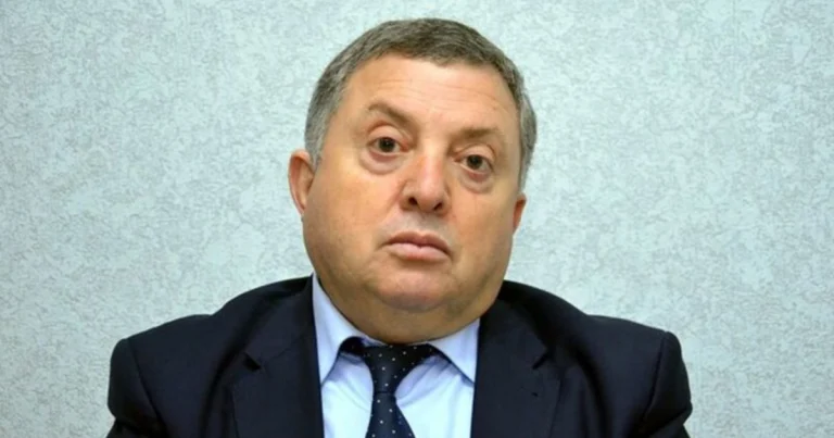 Qafar Əliyev vəzifəsindən azad olundu Qafar Əliyev vəzifəsindən azad olundu