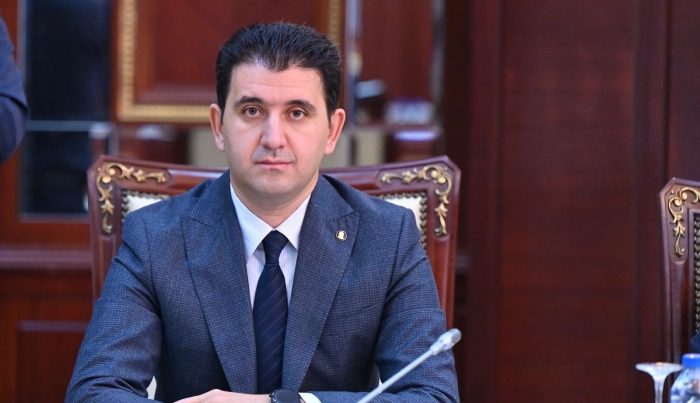 Deputat: Dövlət qulluğuna qəbul və tələbə təqaüdü sahəsində problemlər var