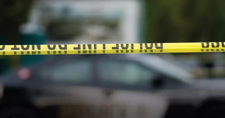 Məktəbə silahlı hücum: hücum edən şəxs də daxil olmaqla ən azı 10 nəfər ölüb