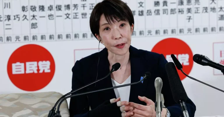 Tramp: “Ukraynadakı münaqişəni dayandırmaq üçün intensiv çalışırıq”