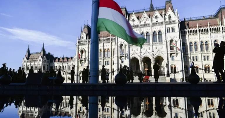 Macarıstandan Ukraynaya açıq mesaj: Rusiya enerjisi və Aİ üzvlüyü ilə bağlı mövqeyimiz dəyişməz qalacaq