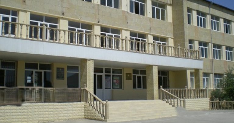 Qobuda məktəbdə dava – Şagird yoldaşını xəstəxanalıq etdi