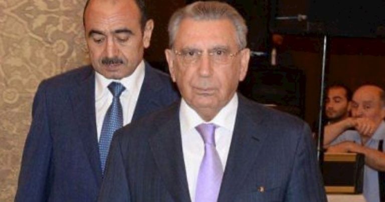 Əli Həsənov Ramiz Mehdiyevlə bağlı xəbərlərə belə reaksiya verdi