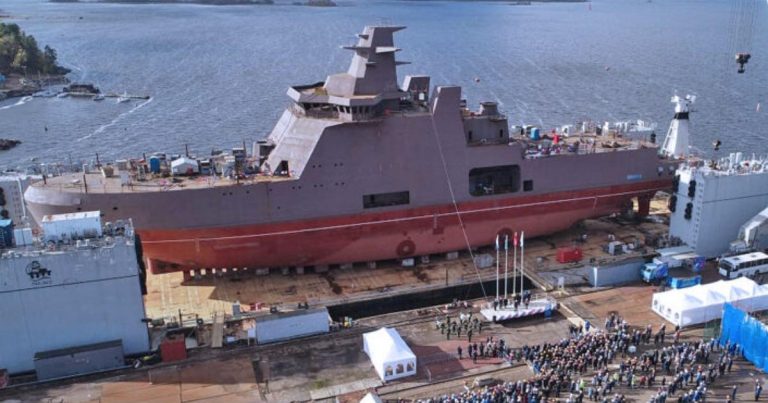 Ukrayna Rusiyanın buzqıran gəmisini vurub – Hərbi məqsədlər üçün istifadə ediləcəkdi Ukrayna Rusiyanın buzqıran gəmisini vurub – Hərbi məqsədlər üçün istifadə ediləcəkdi