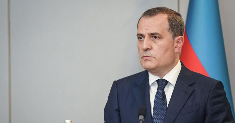 Azərbaycan və İran xalqları dost və qardaş xalqlardır