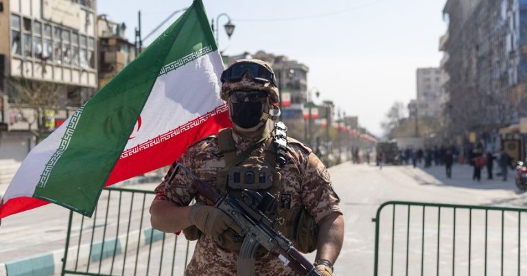 SEPAH hərbi vəziyyət elan etdi – Sərhəddə xəbərdarlıqsız atəş əmri verildi