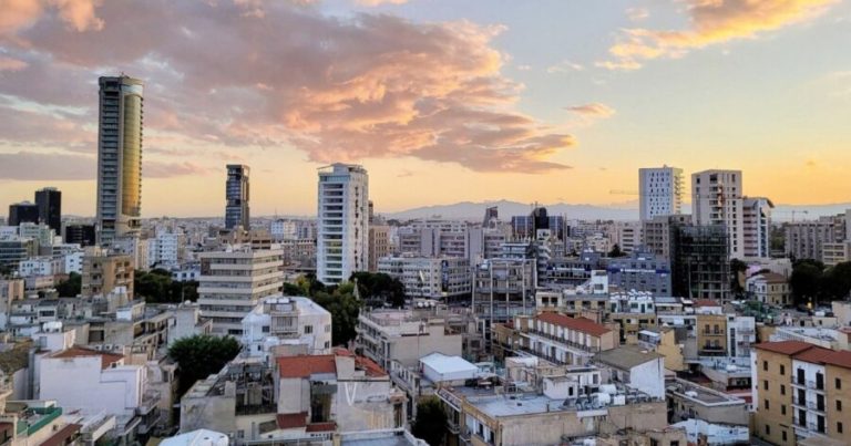 İran bu Avropa ölkəsinə raket zərbəsi endirdi – İlk dəfə