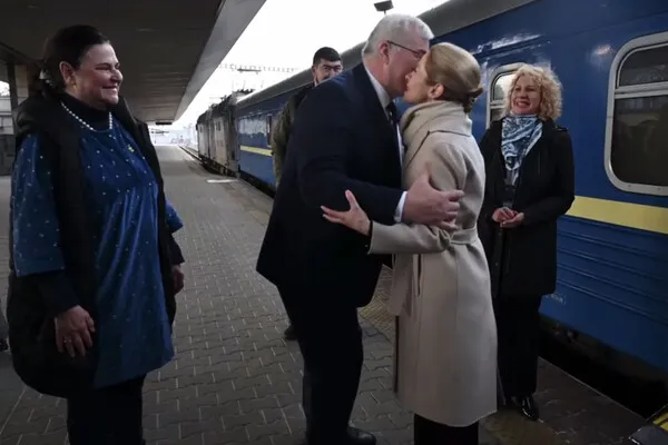 Kaya Kallas Kiyevdədir Kaya Kallas Kiyevdədir