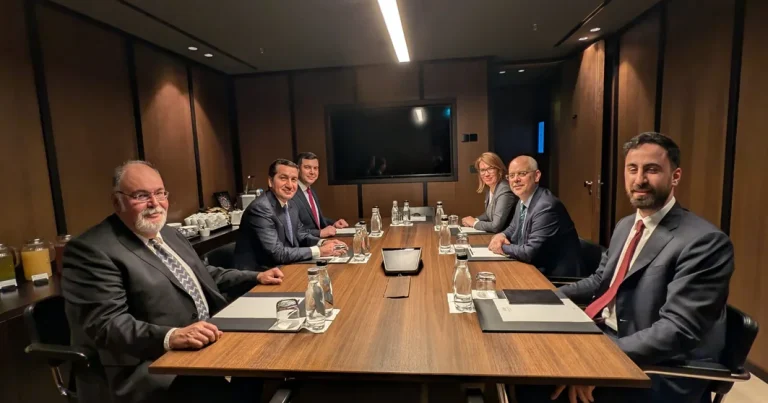 Hikmət Hacıyev Akif Çağatay Kılıç ilə görüşdü – FOTO