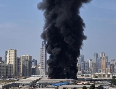 İran Əbu-Dabinin ən böyük azad iqtisadi zonasını vurdu: Yanğınlar var