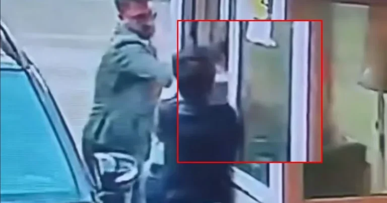 Mühafizəçisi döyülən binanın sakinləri: “Üç maşını var, başqasının haqqına girir” – VİDEO