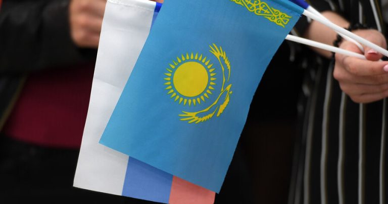 Qazaxıstan Rusiya ilə sərhədini müvəqqəti bağladı Qazaxıstan Rusiya ilə sərhədini müvəqqəti bağladı