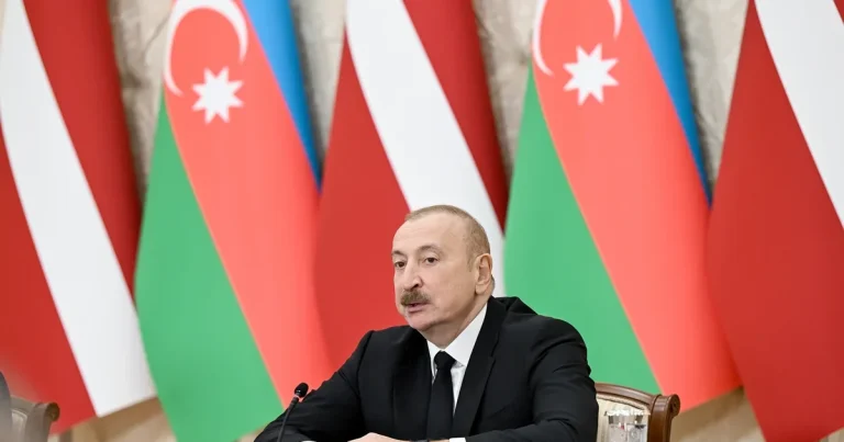 İlham Əliyev: “Şadıq ki, Latviyada 450-dən artıq azərbaycanlı tələbə təhsil alır” – VİDEO