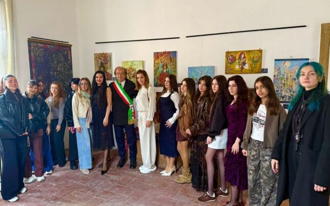 Gənc rəssamlarımız İtaliyada- Fotolar