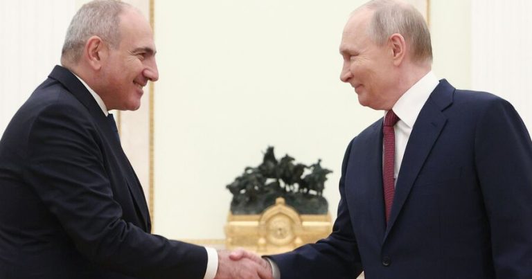 Kreml görüşü başa çatdı: Putin və Paşinyan danışıqları yekunlaşdırdı