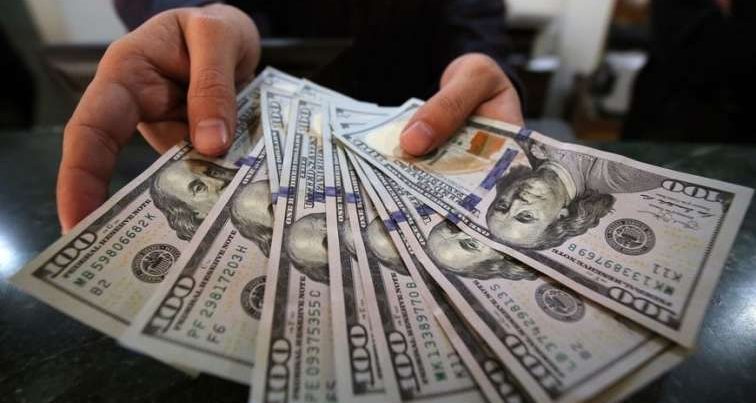 Azərbaycana dollar axını – İlginc səbəb