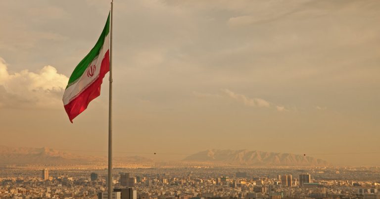 Rusiya İranı müdafiə edəcək Rusiya İranı müdafiə edəcək