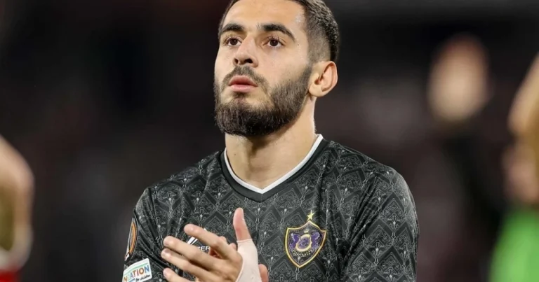 Qurban Qurbanov Elvin Cəfərquliyevi də əsas komandadan uzaqlaşdırdı