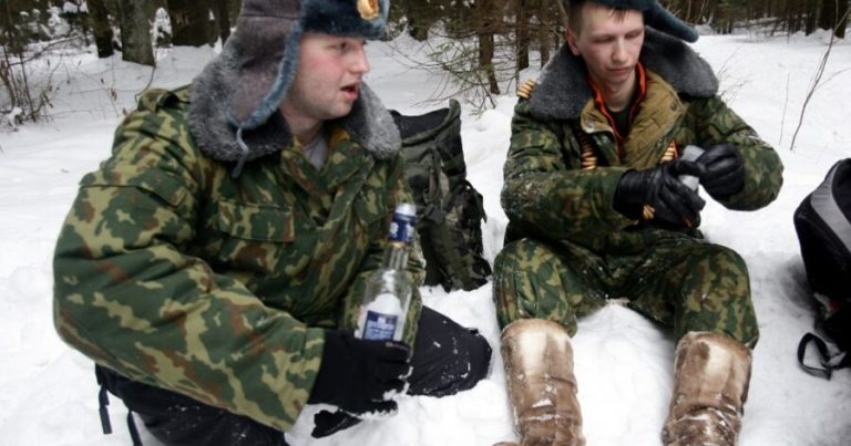 Rus komandirin SENSASİON səs yazısı yayıldı: adamyeyən əsgərlər… – VİDEO